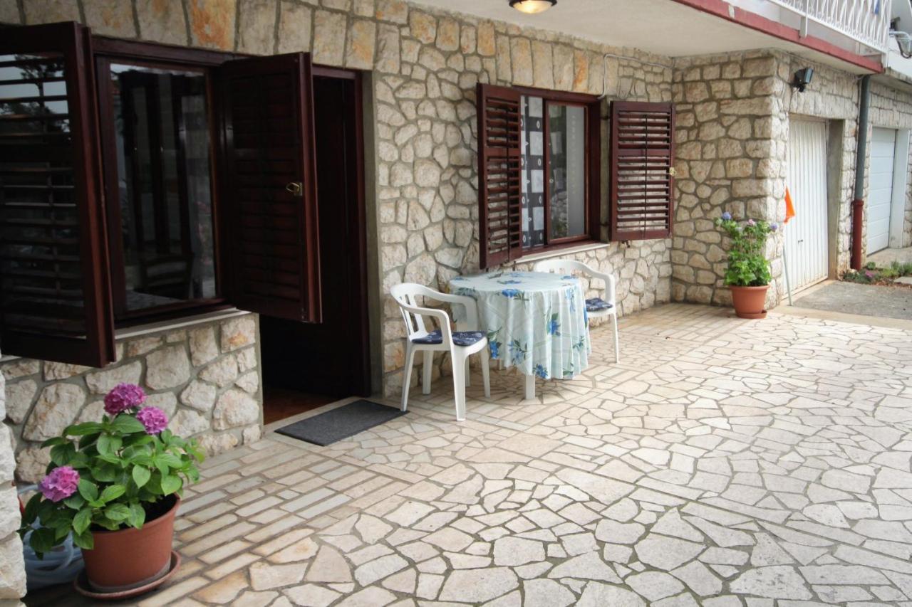 Apartments With A Parking Space Novi Vinodolski - 2423 Ngoại thất bức ảnh
